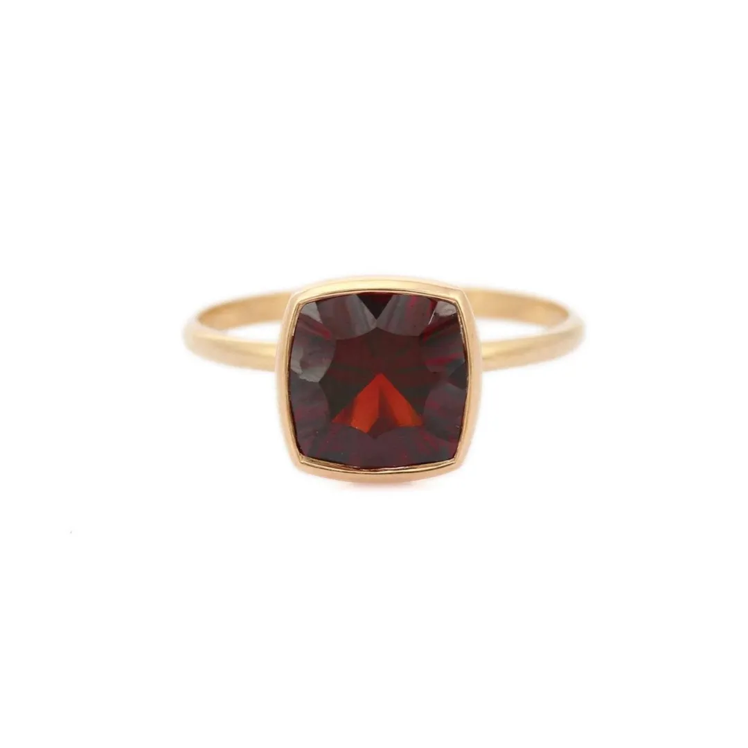 14K Yellow Gold Garnet Ring