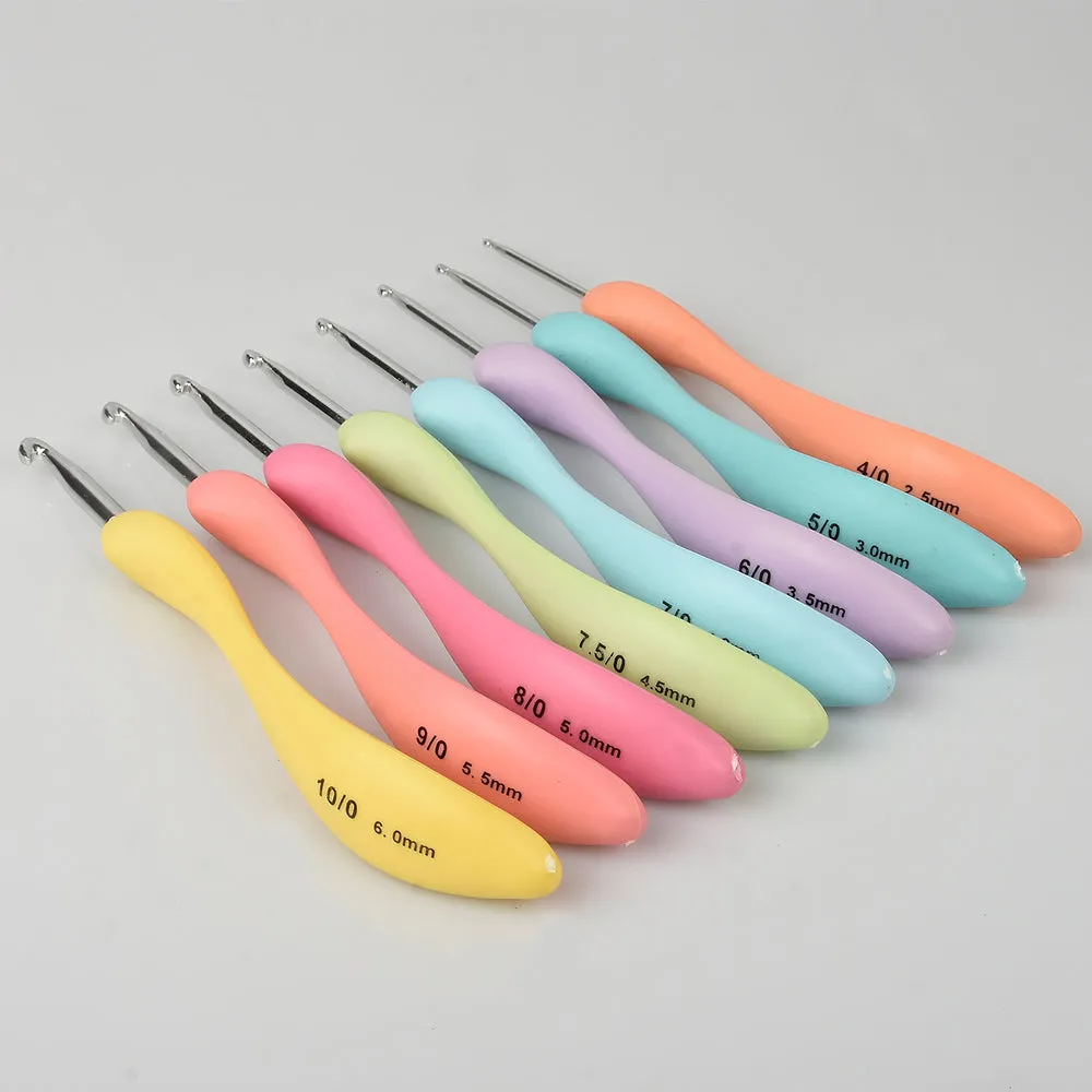 170mm Aluminum Crochet Hook Needles with Plastic Handle 2.5mm/3.0mm/3.5mm/4.0mm/4.5mm/5.0mm/5.5mm/6mm 8 Sizes/set 10315950