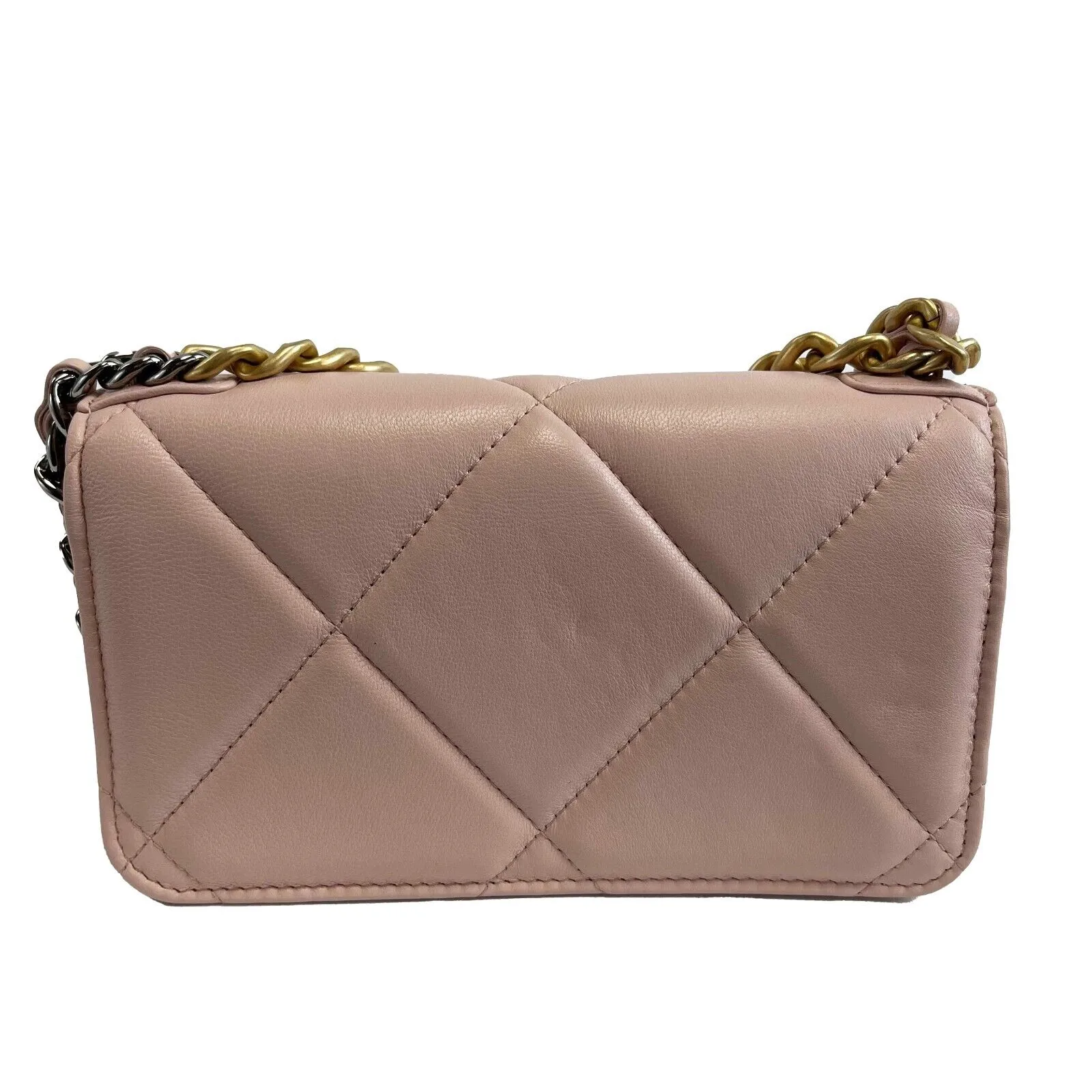 CHANEL - NEW 2023 - 19 Wallet on a Chain Bag - CC Light Pink Crossbody Bag WOC