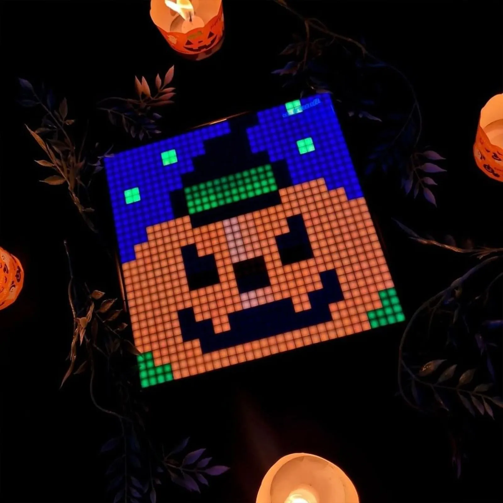 Divoom Pixoo-Max 32 X 32 Pixel Art LED Display