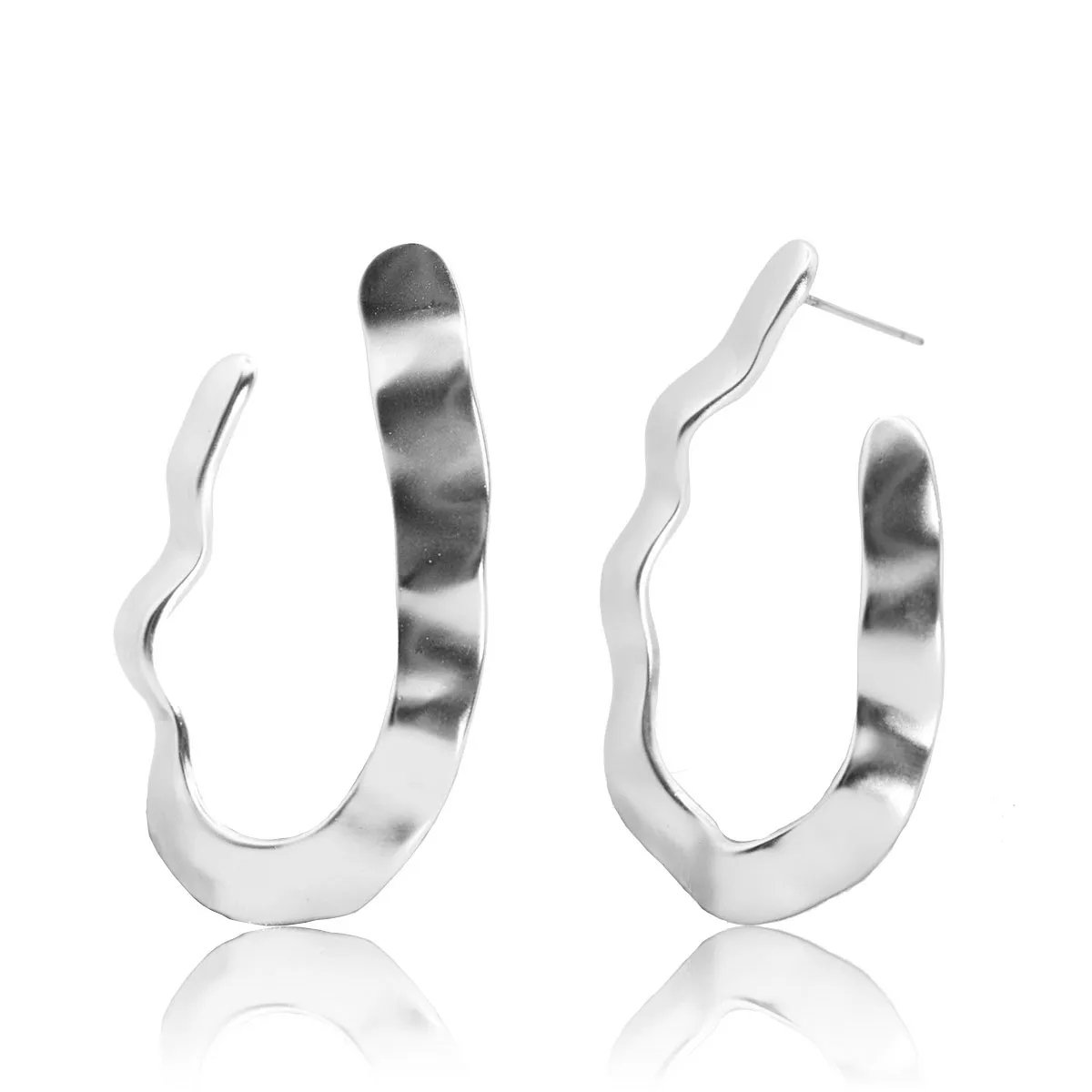 Free form frontal hoop earrings