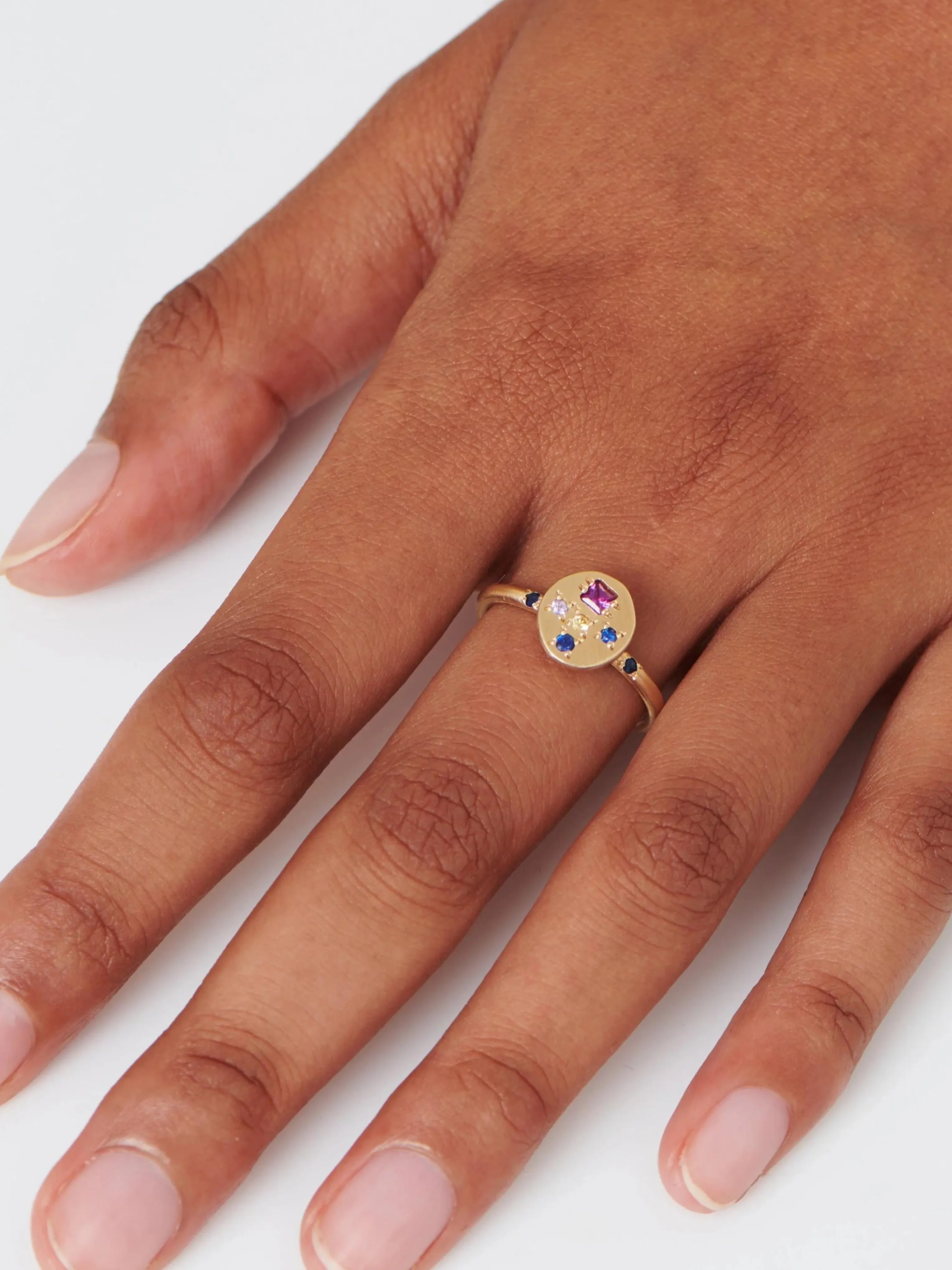 Marionette Pebble Ring