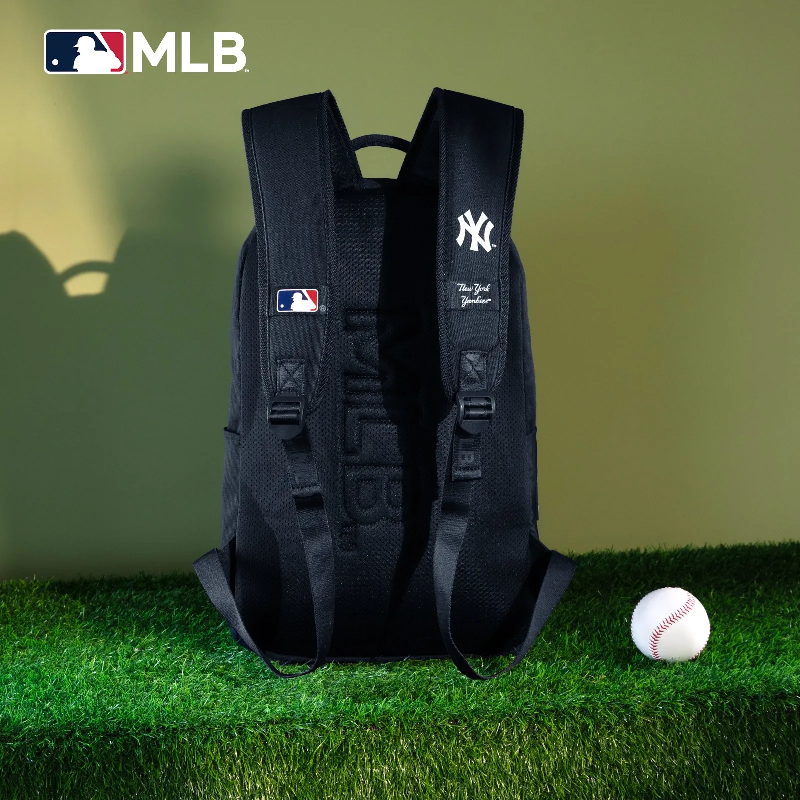 MLB-NY55-355  MLB New York Yankees Laptop Backpack